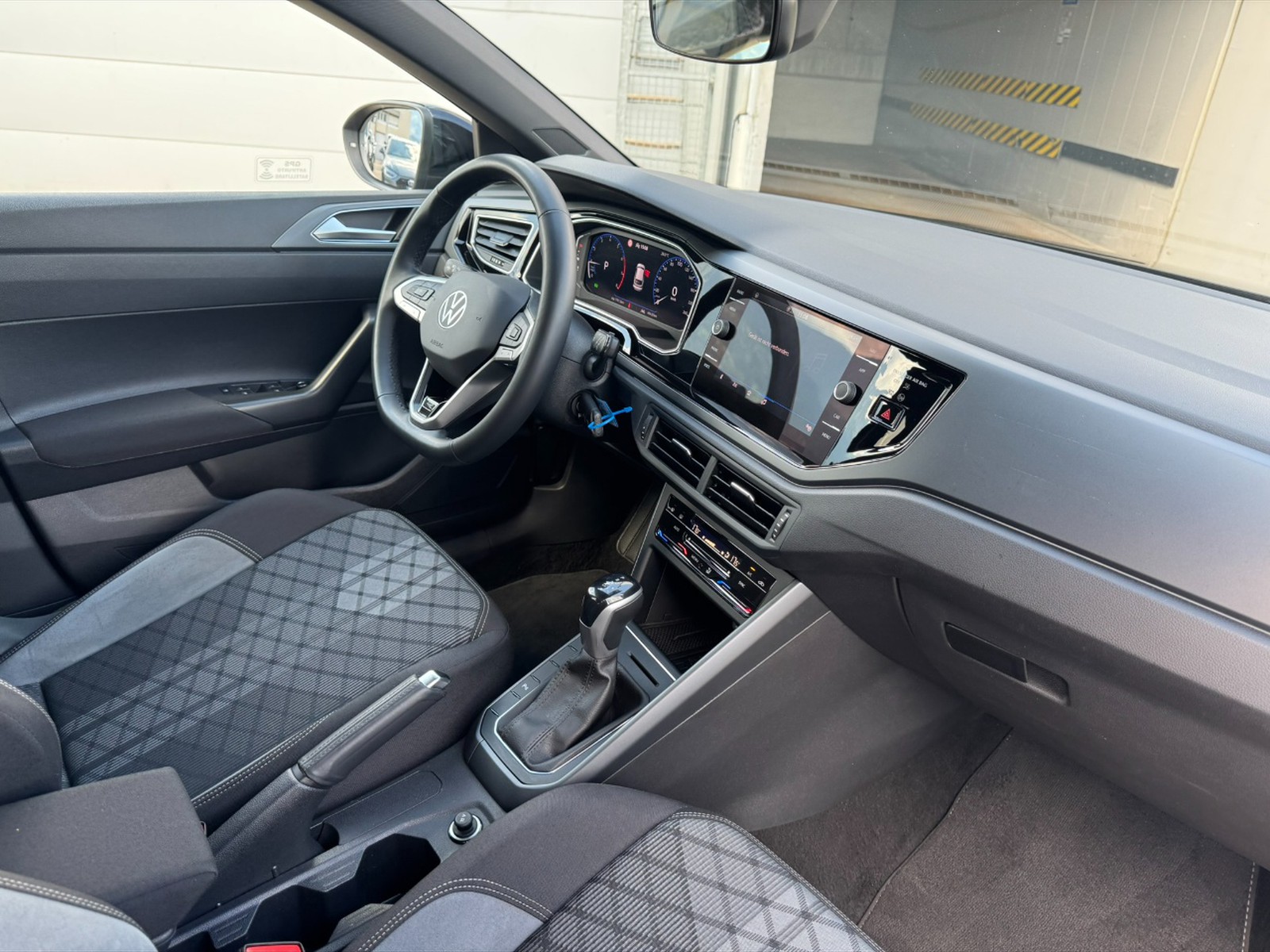 Volkswagen Taigo 1.0 tsi r-line 115cv dsg - 7