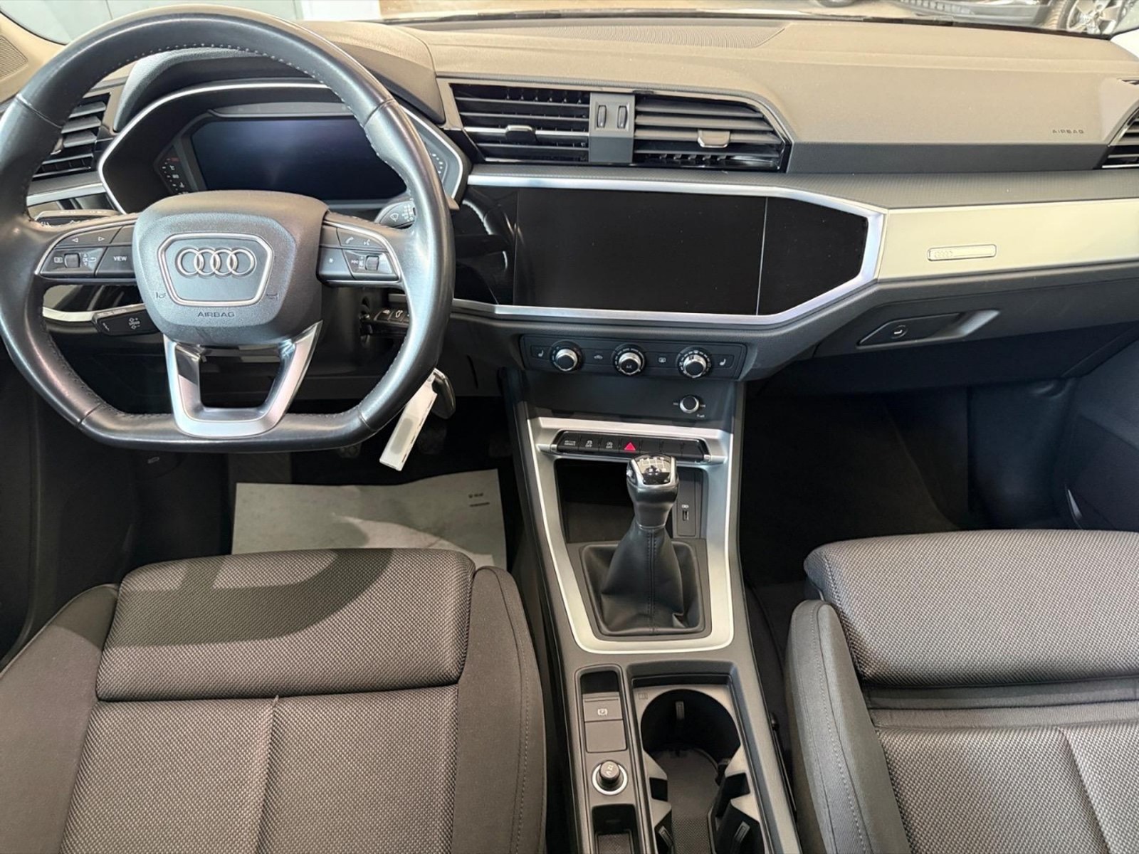 Audi Q3 sportback 35 1.5 tfsi - 6
