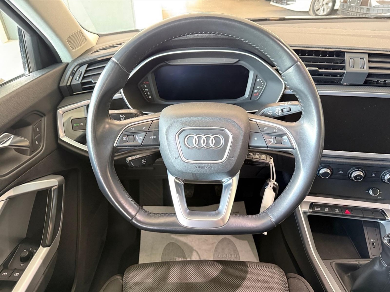 Audi Q3 sportback 35 1.5 tfsi - 7