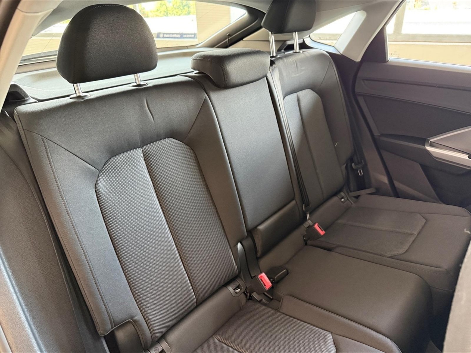 Audi Q3 sportback 35 1.5 tfsi - 9