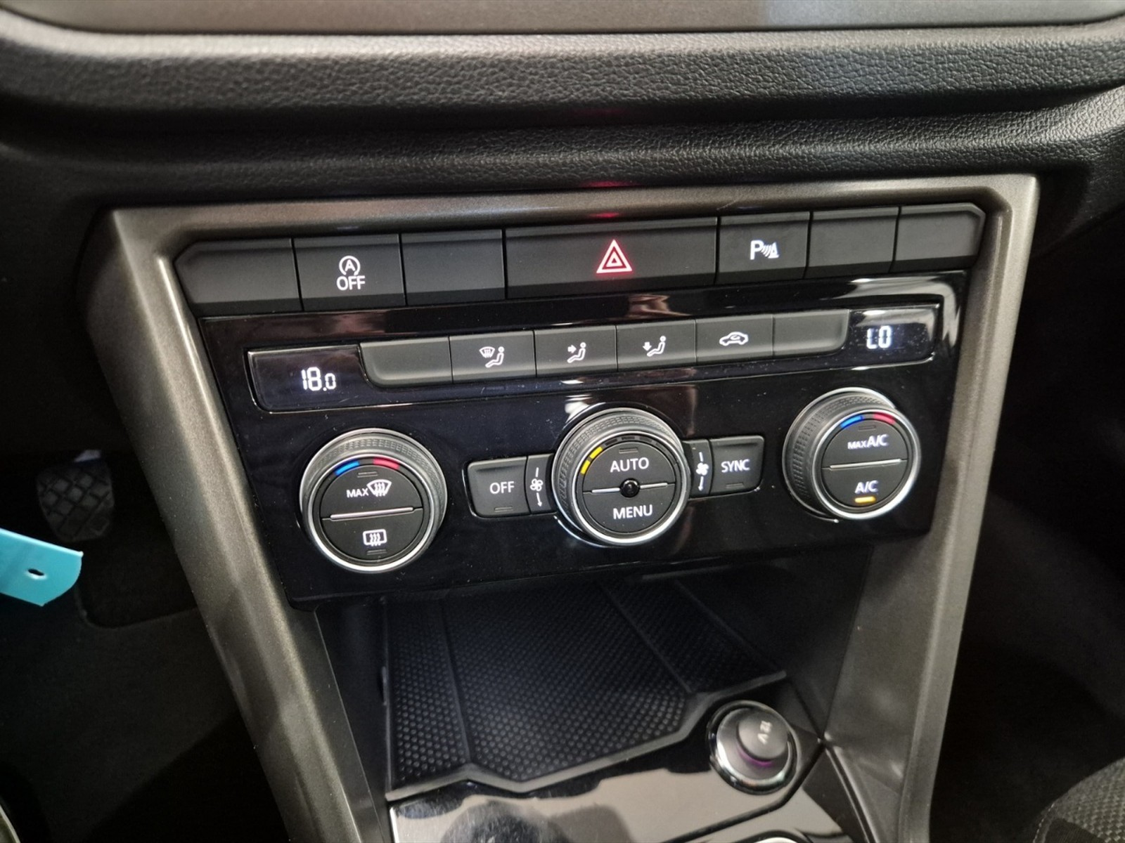 Volkswagen T-Roc 1.0 tsi style 110cv - 18