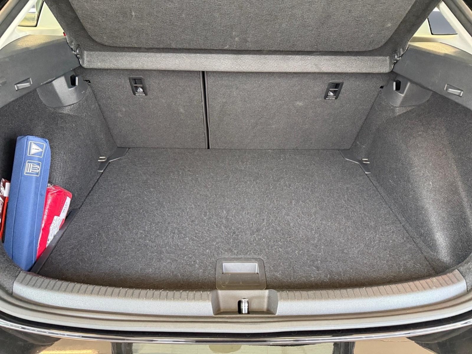 Volkswagen Taigo 1.0 tsi life 115cv - 11
