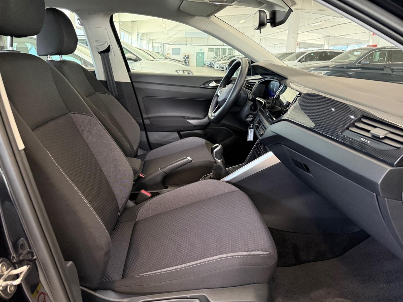Volkswagen Taigo 1.0 tsi life 115cv - 9