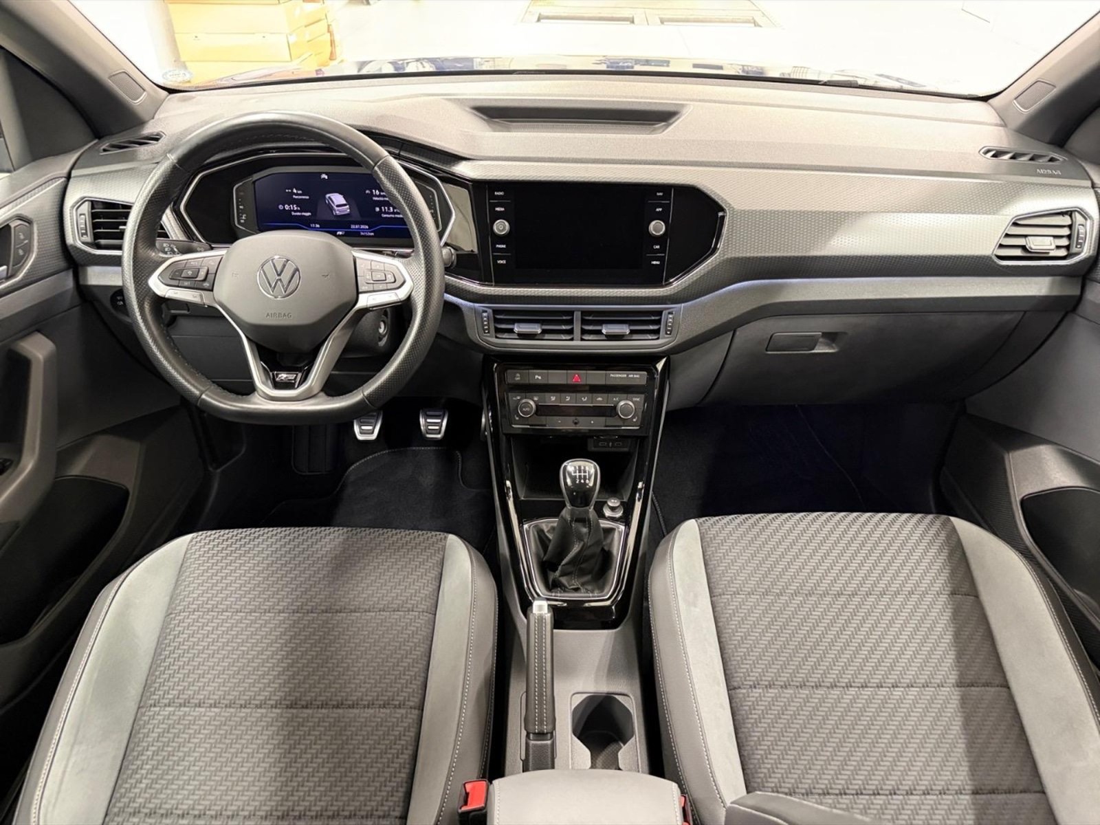 Volkswagen T-Cross 1.0 tsi advanced 110cv - 7
