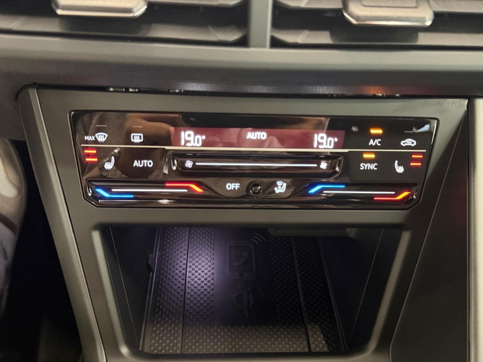 Volkswagen Taigo 1.5 tsi r-line 150cv dsg - 22