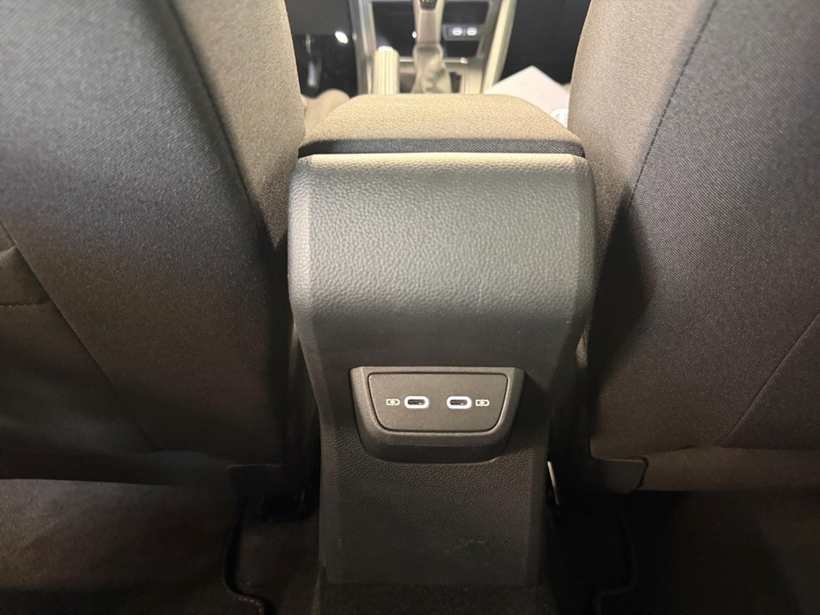 Volkswagen Taigo 1.5 tsi r-line 150cv dsg - 23