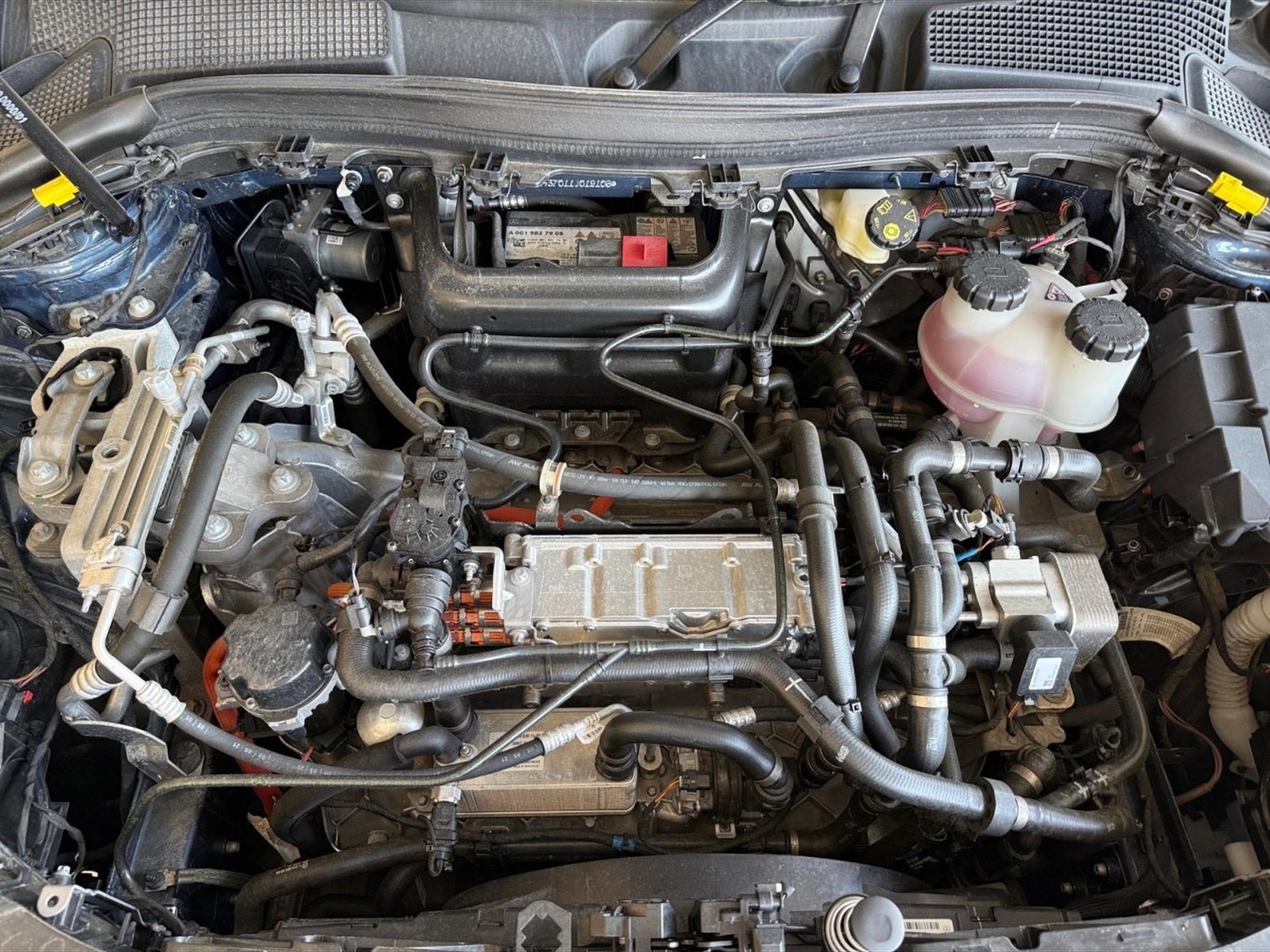 Mercedes EQA 250 sport plus - 11