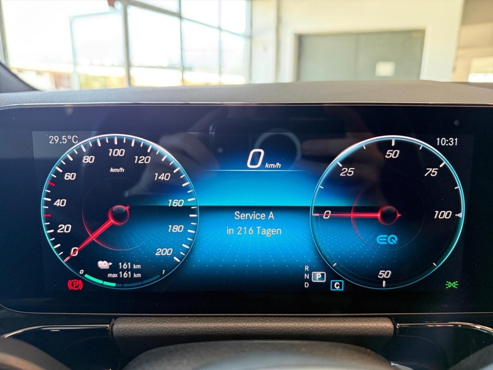 Mercedes EQA 250 sport plus - 19