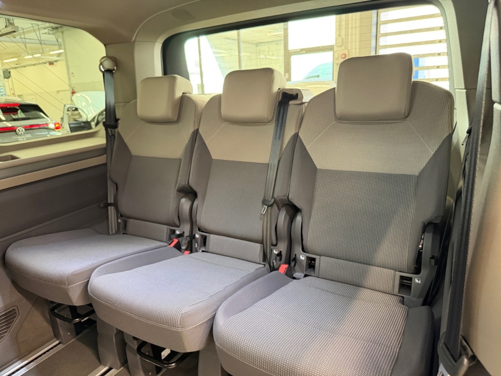 Volkswagen T7 Multivan 2.0 tdi life 150cv dsg 7p.ti - 11