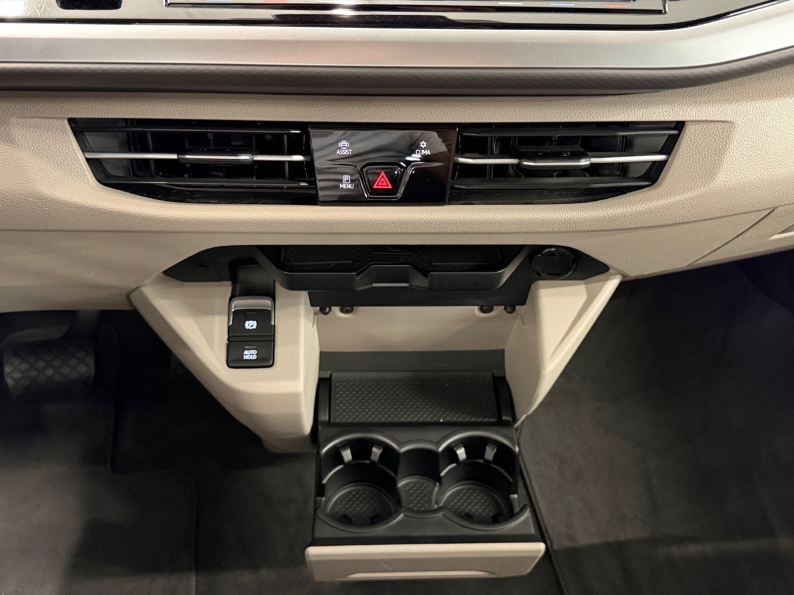 Volkswagen T7 Multivan 2.0 tdi life 150cv dsg 7p.ti - 25