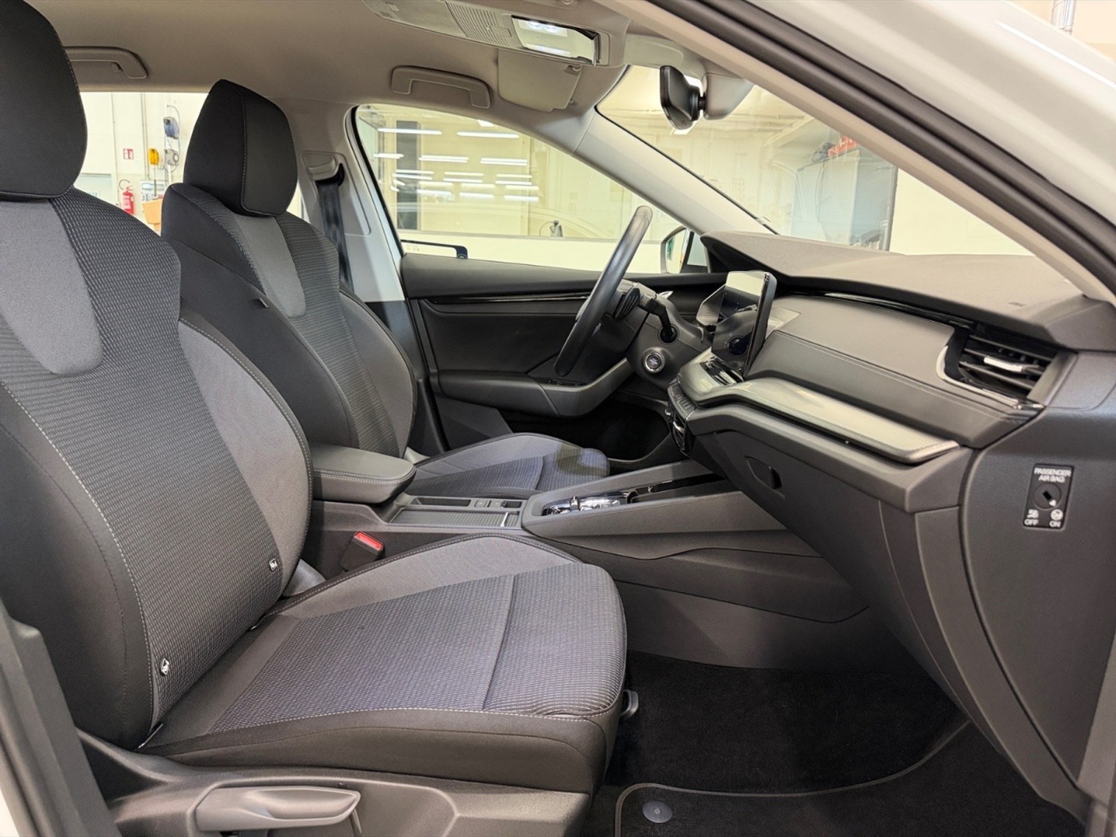 Skoda Octavia wagon 2.0 tdi evo style 150cv dsg - 8