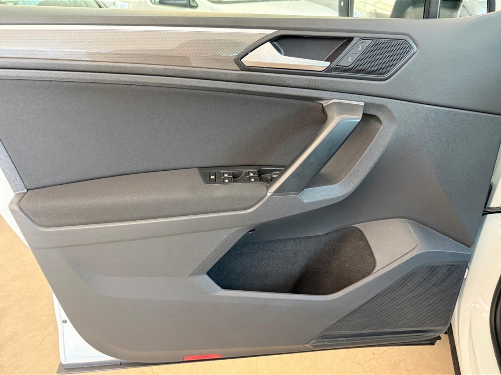 Volkswagen Tiguan 2.0 tdi style 150cv - 14