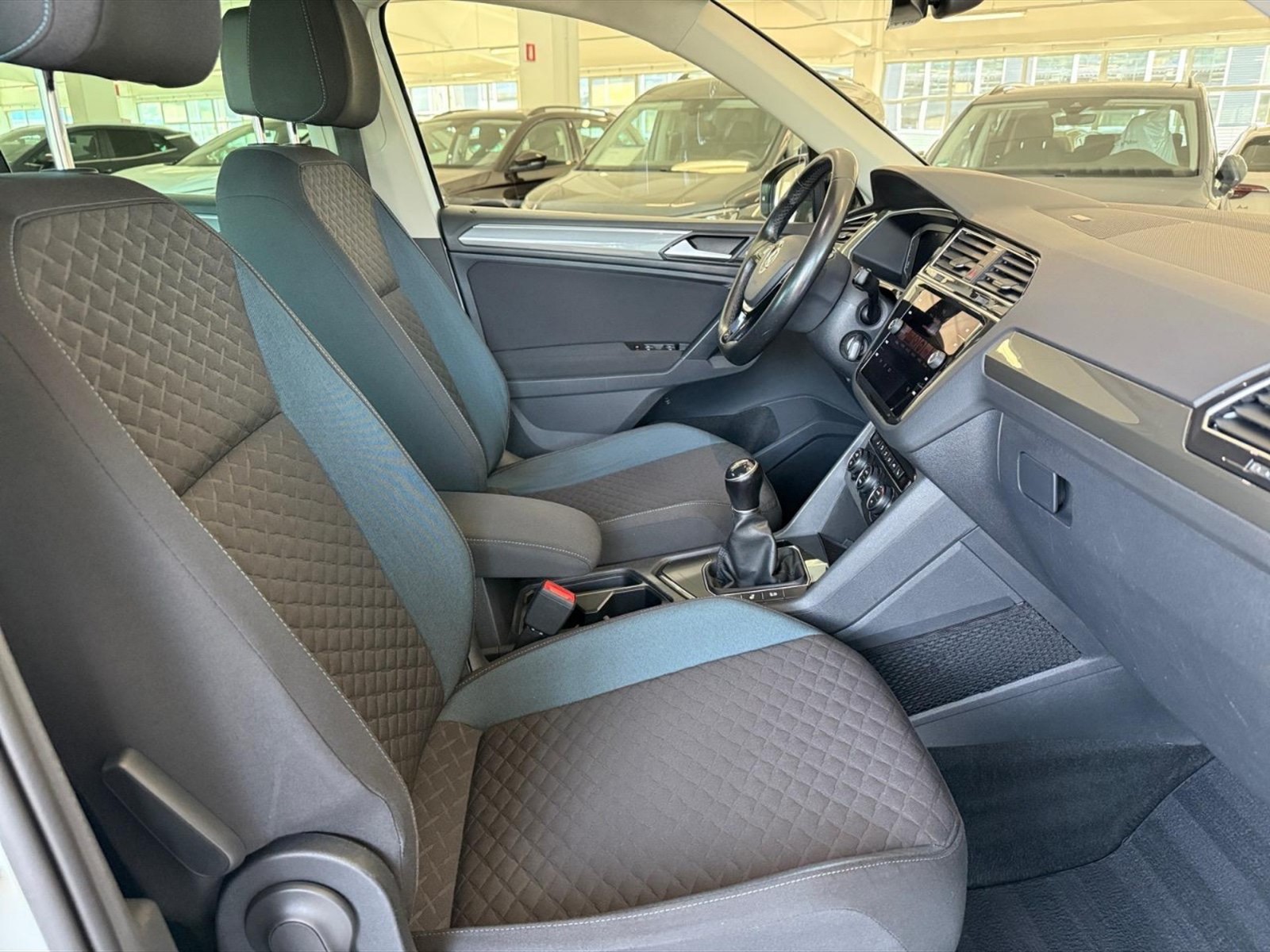 Volkswagen Tiguan 2.0 tdi style 150cv - 10