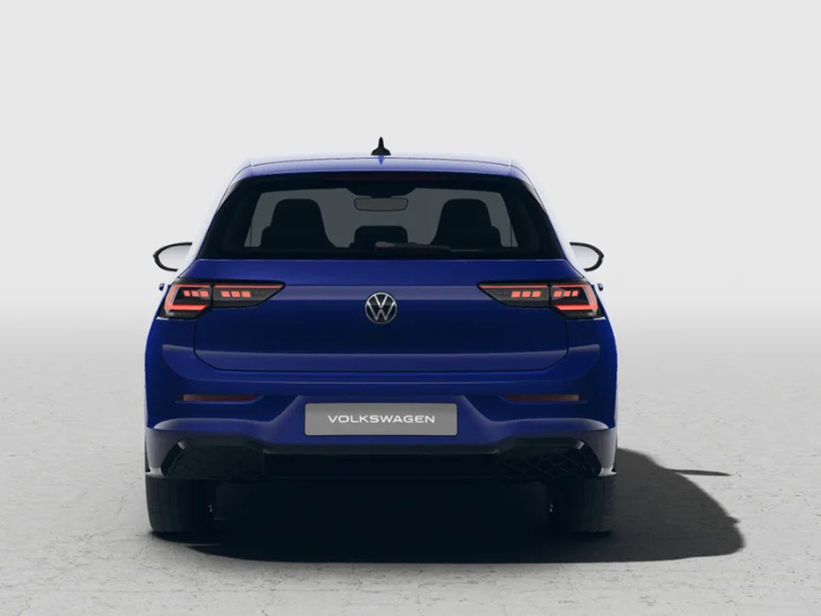 Volkswagen Golf 1.5 etsi r-line plus 150cv dsg - 4