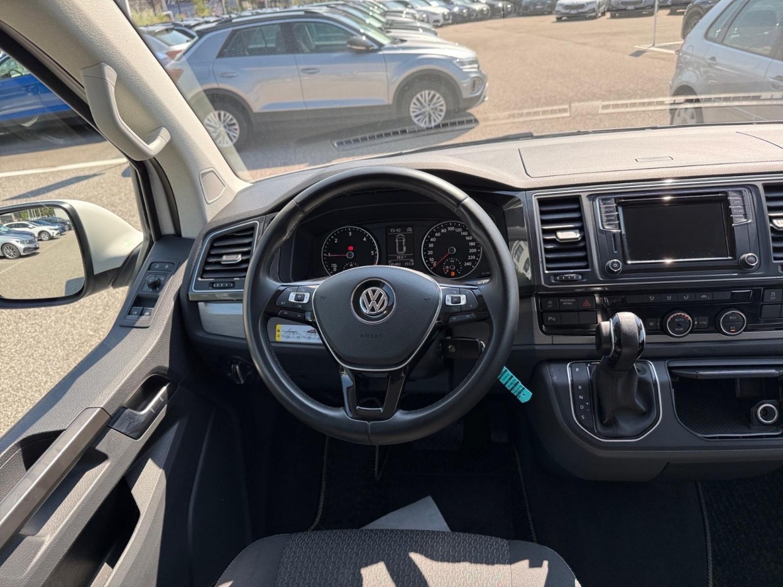 Volkswagen T6.1 California Beach 2.0 TDI 4Motion DSG - 8