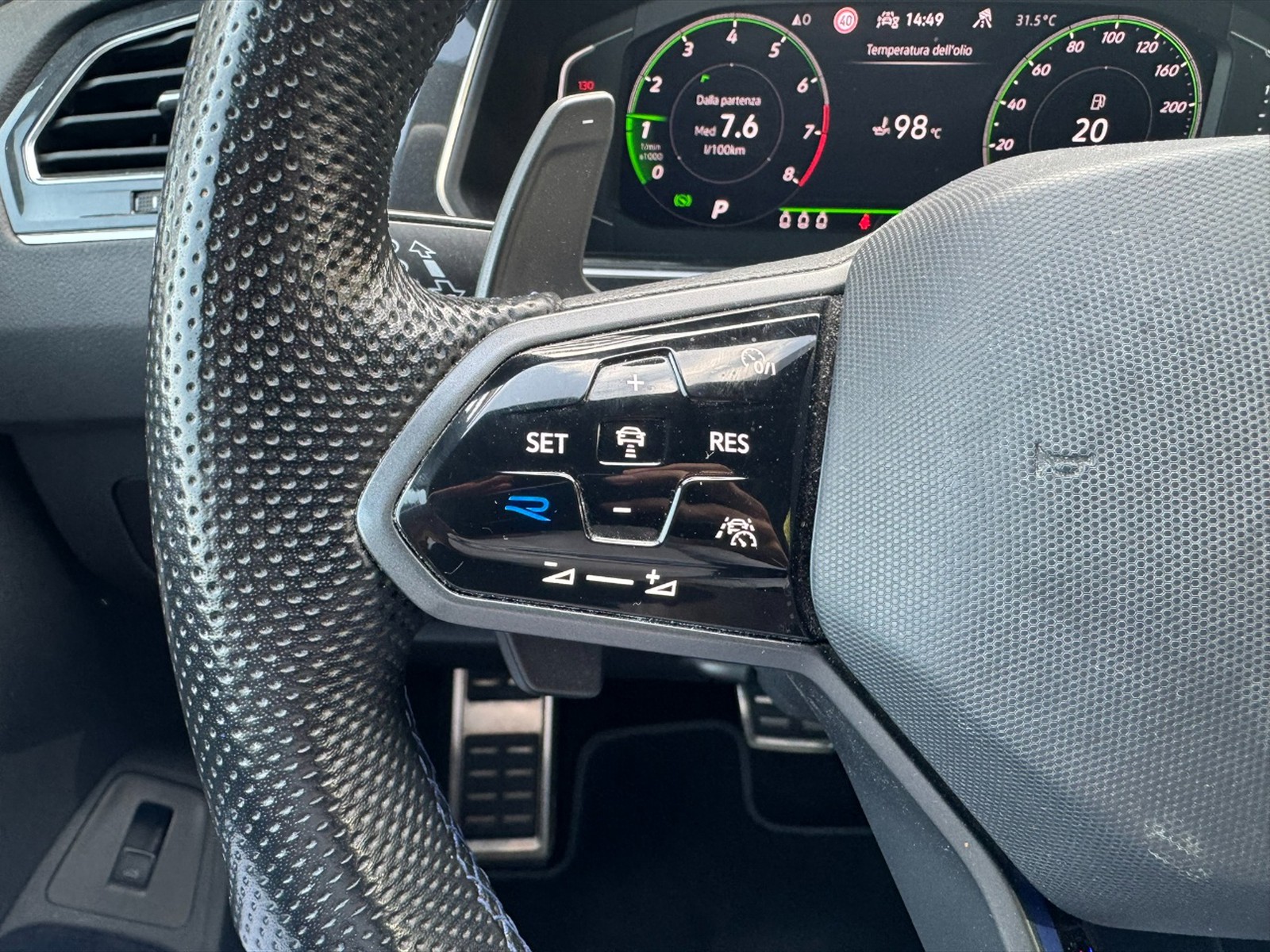 Volkswagen Tiguan 2.0 tsi r 4motion 320cv dsg - 11