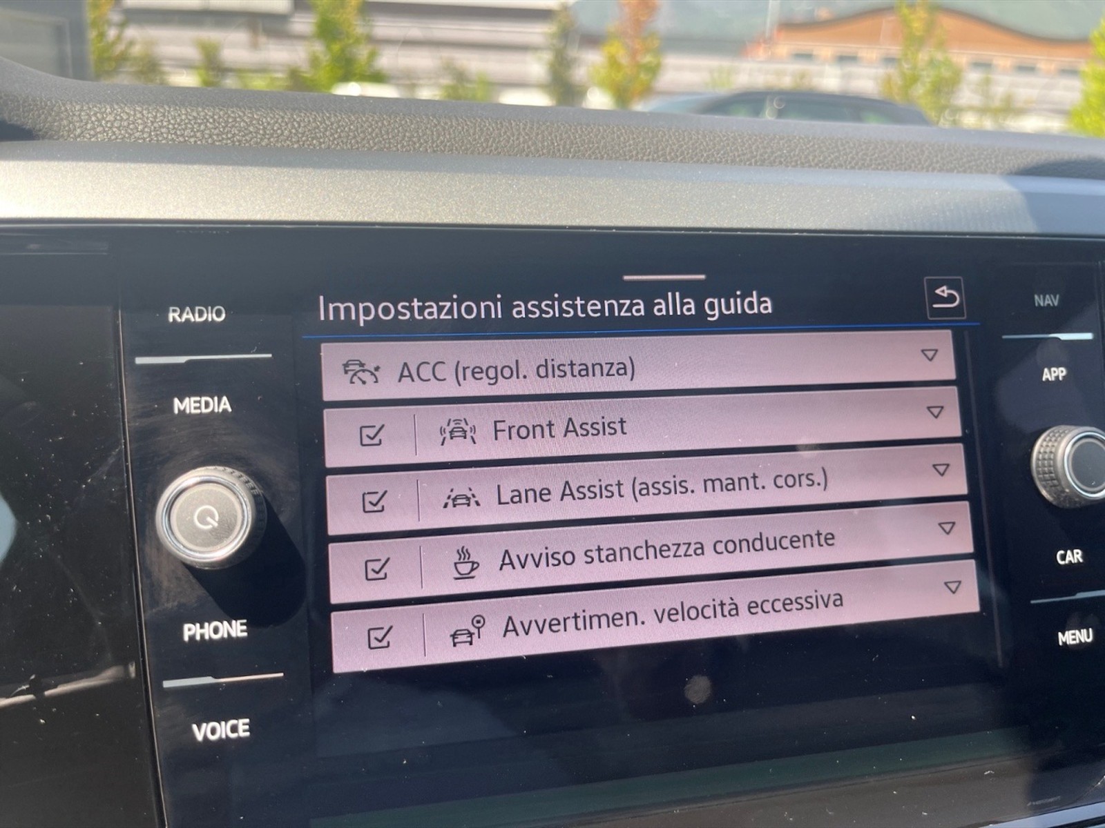 Volkswagen Taigo 1.0 tsi r-line 115cv - 18