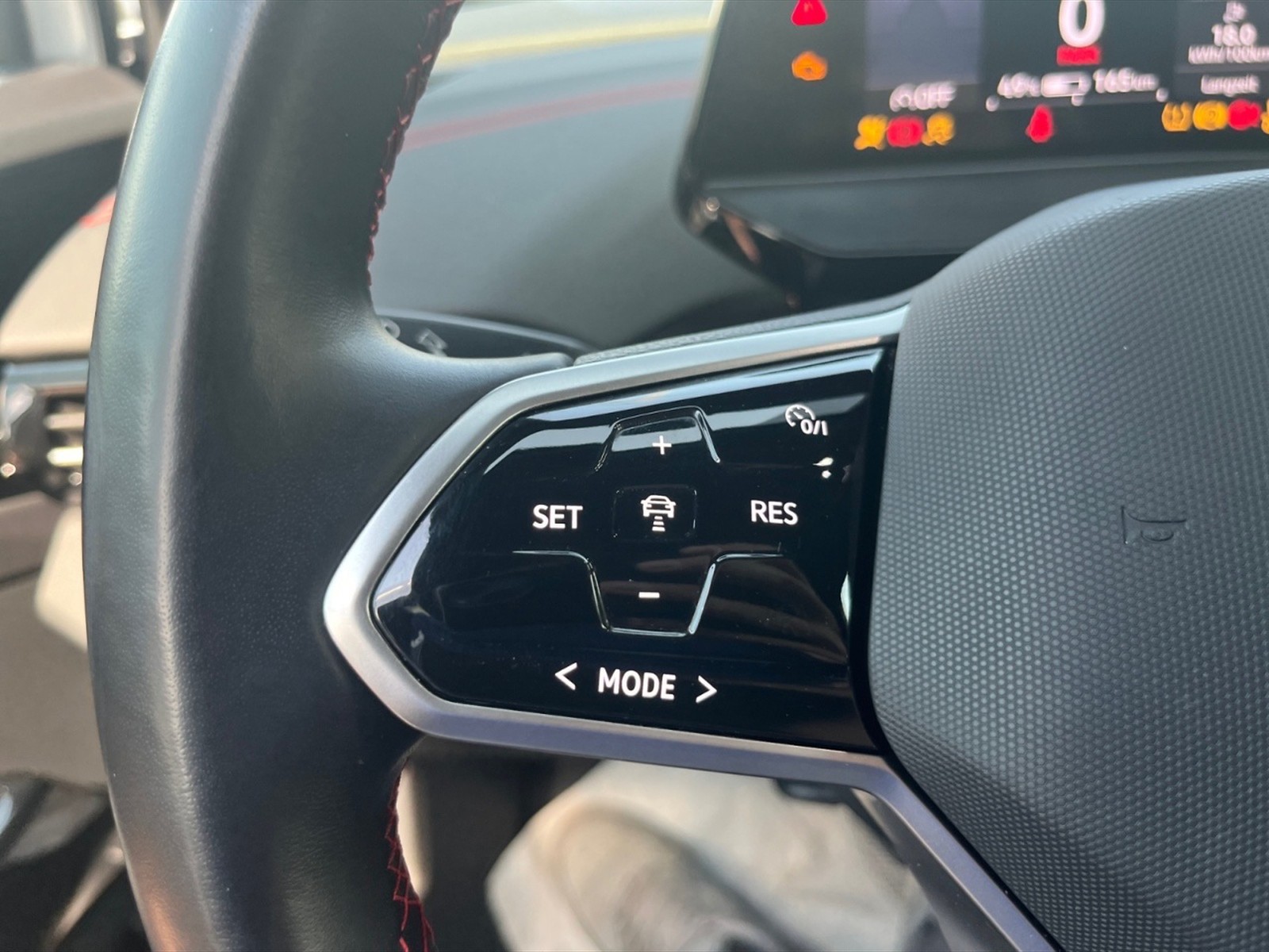Volkswagen ID.4 77 kwh gtx 4motion 299cv - 13
