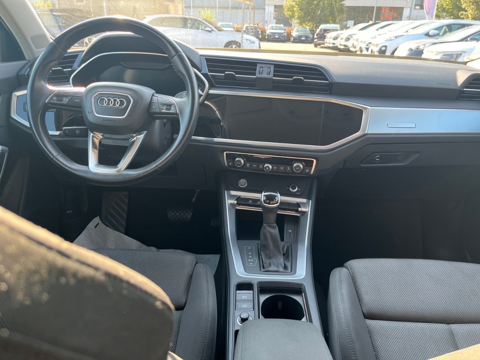 Audi Q3 35 1.5 tfsi mhev s line edition s-tronic - 6