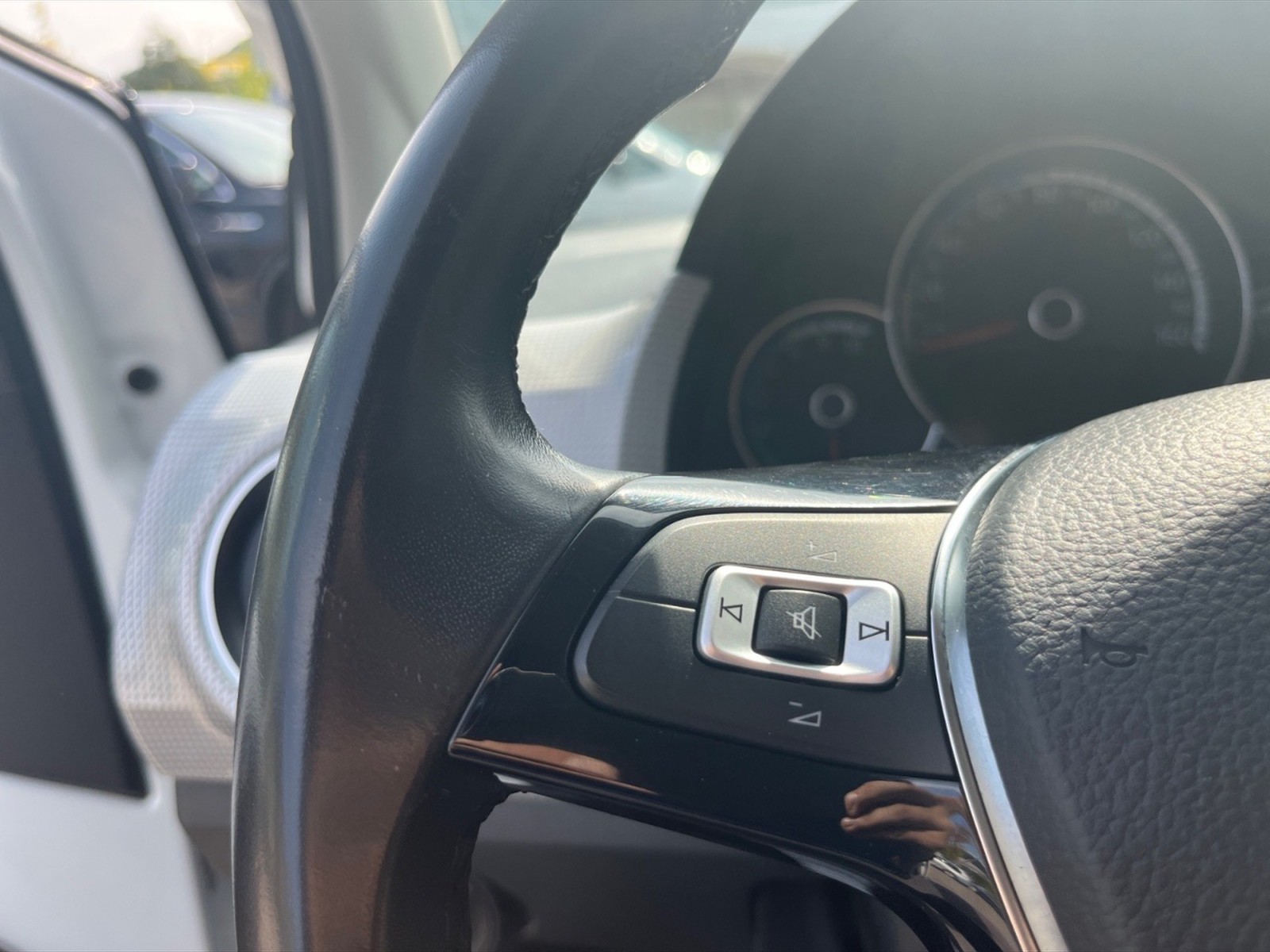 Volkswagen e-up! 5p - 13