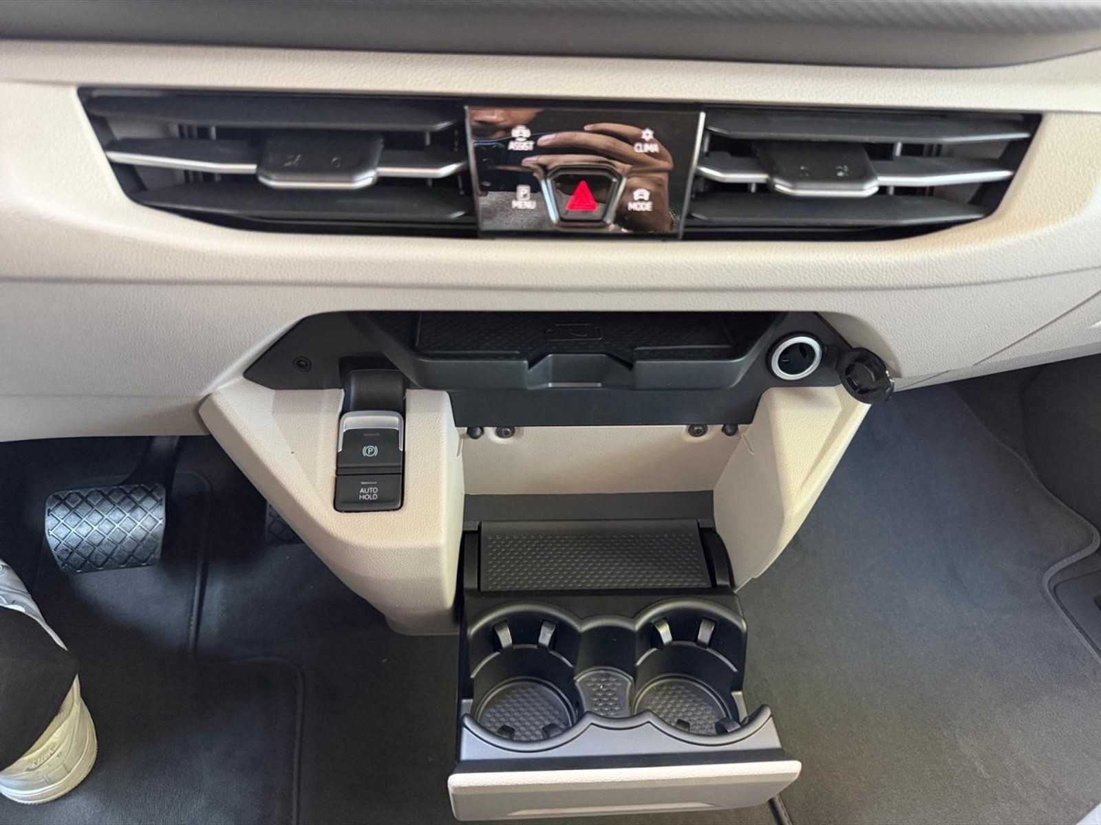 Volkswagen T7 Multivan lungo 1.5 phev life 4motion 245cv dsg 7p.ti - 18