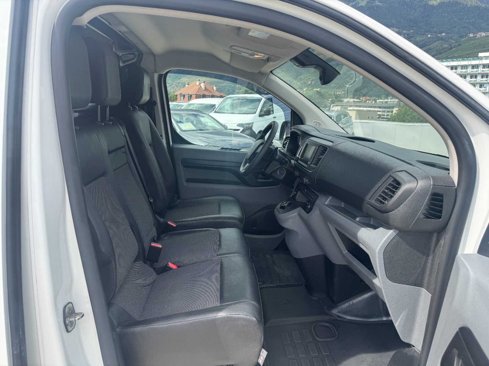 Peugeot Expert 2.0 bluehdi premium std 140cv s&s eat8 - 15