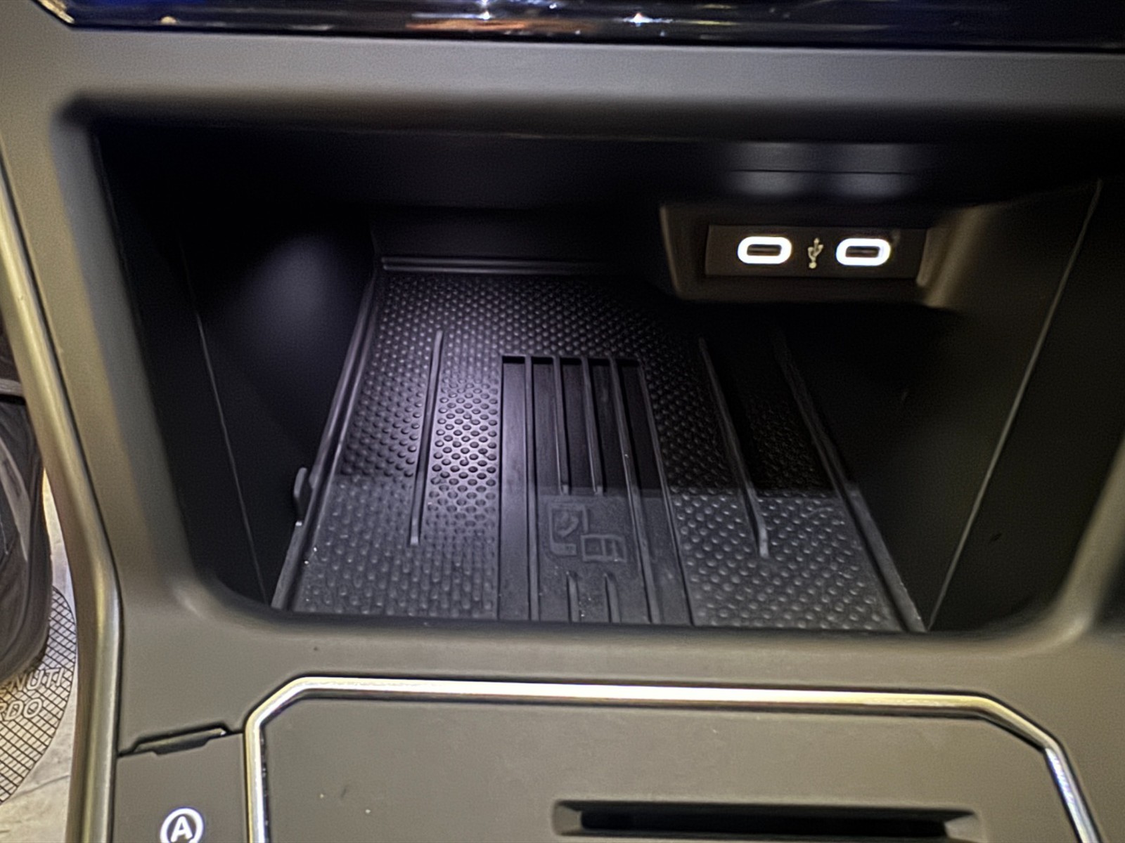Volkswagen Taigo 1.0 tsi r-line 115cv dsg - 22