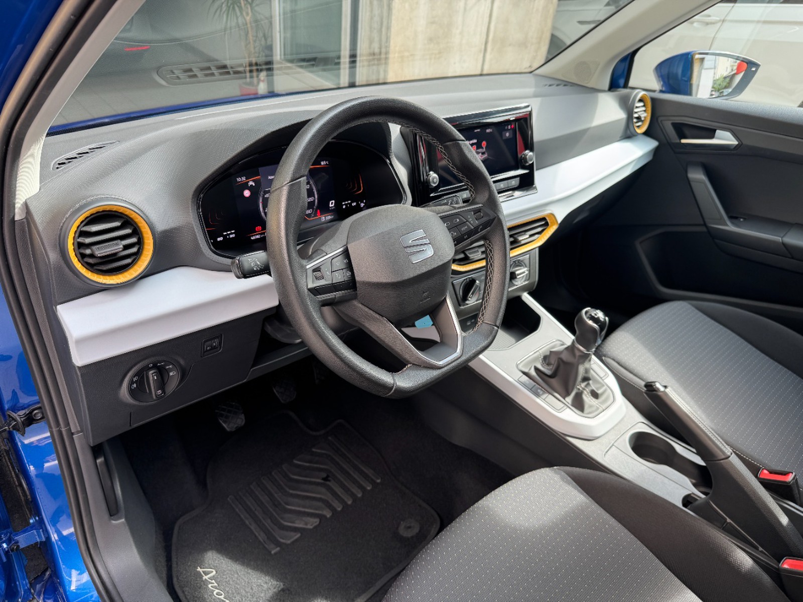 Seat Arona 1.0 ecotsi style 95cv - 11