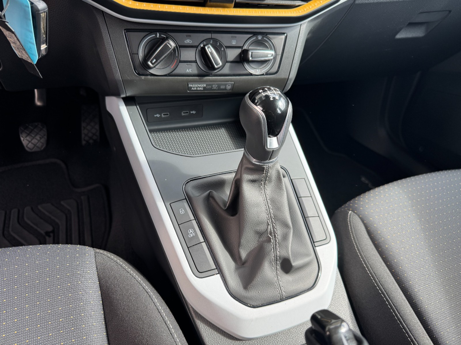 Seat Arona 1.0 ecotsi style 95cv - 20