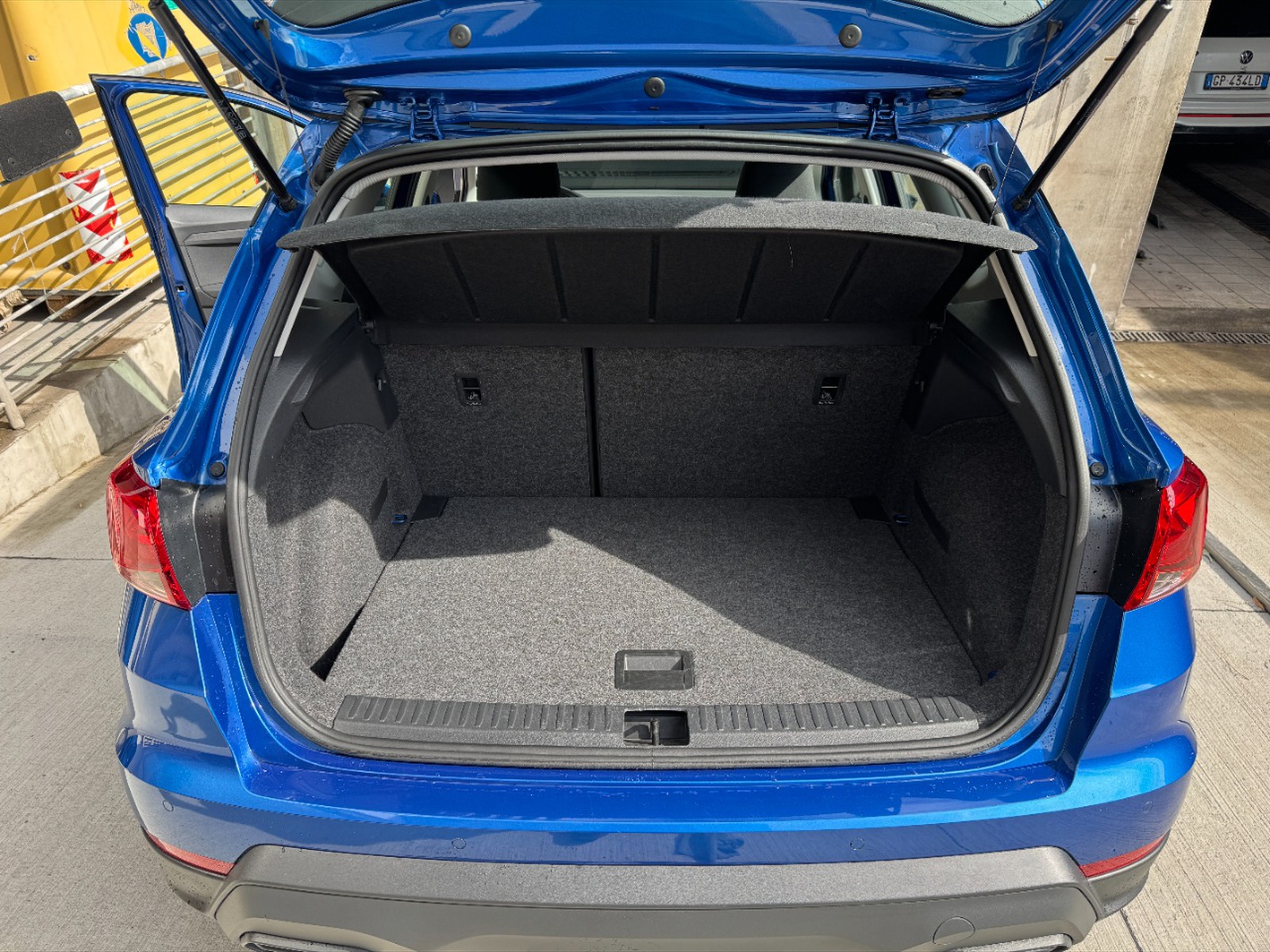 Seat Arona 1.0 ecotsi style 95cv - 9