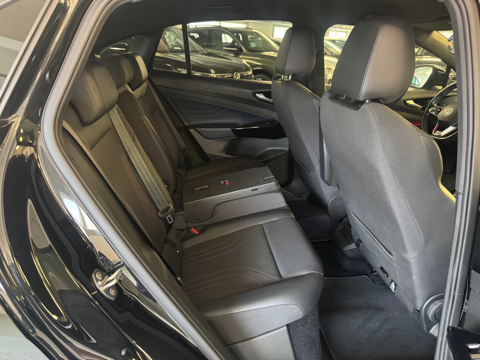 Volkswagen ID.5 77 kwh gtx 4motion 299cv - 10