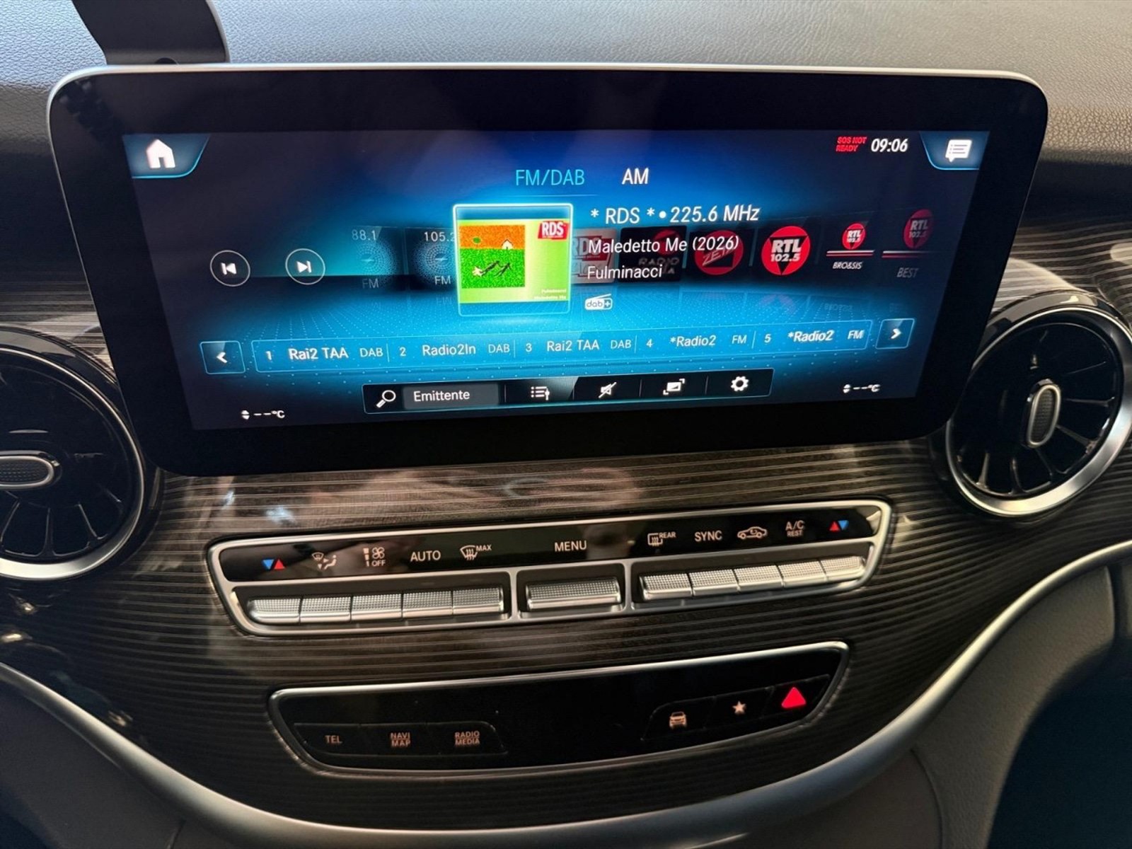 Mercedes Classe V long 300 d premium 4matic auto - 25