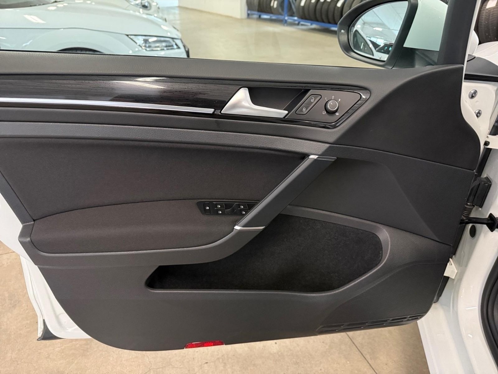 Volkswagen Golf 5p 2.0 tdi executive 150cv - 14