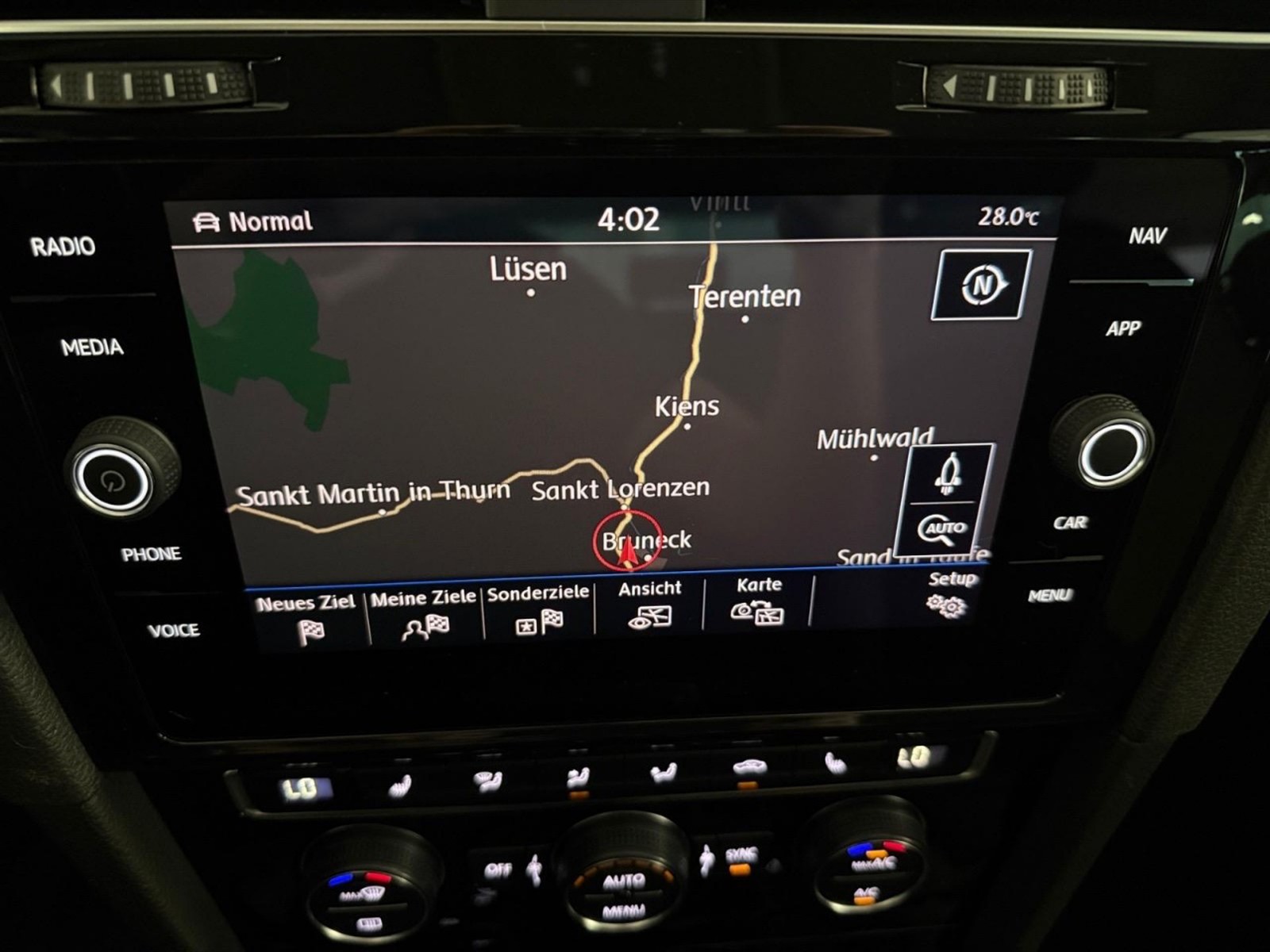 Volkswagen Golf 5p 2.0 tdi executive 150cv - 26