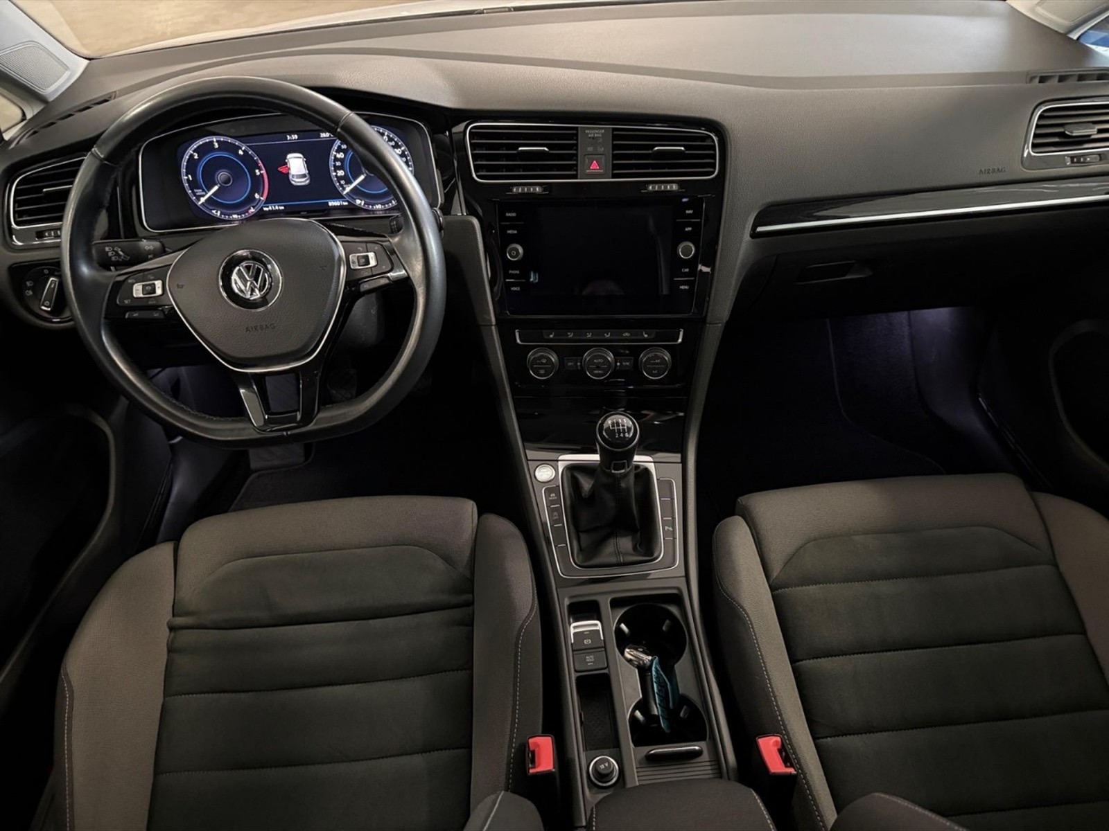 Volkswagen Golf 5p 2.0 tdi executive 150cv - 7