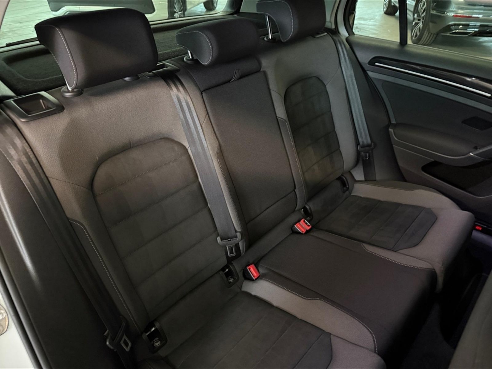 Volkswagen Golf 5p 2.0 tdi executive 150cv - 10