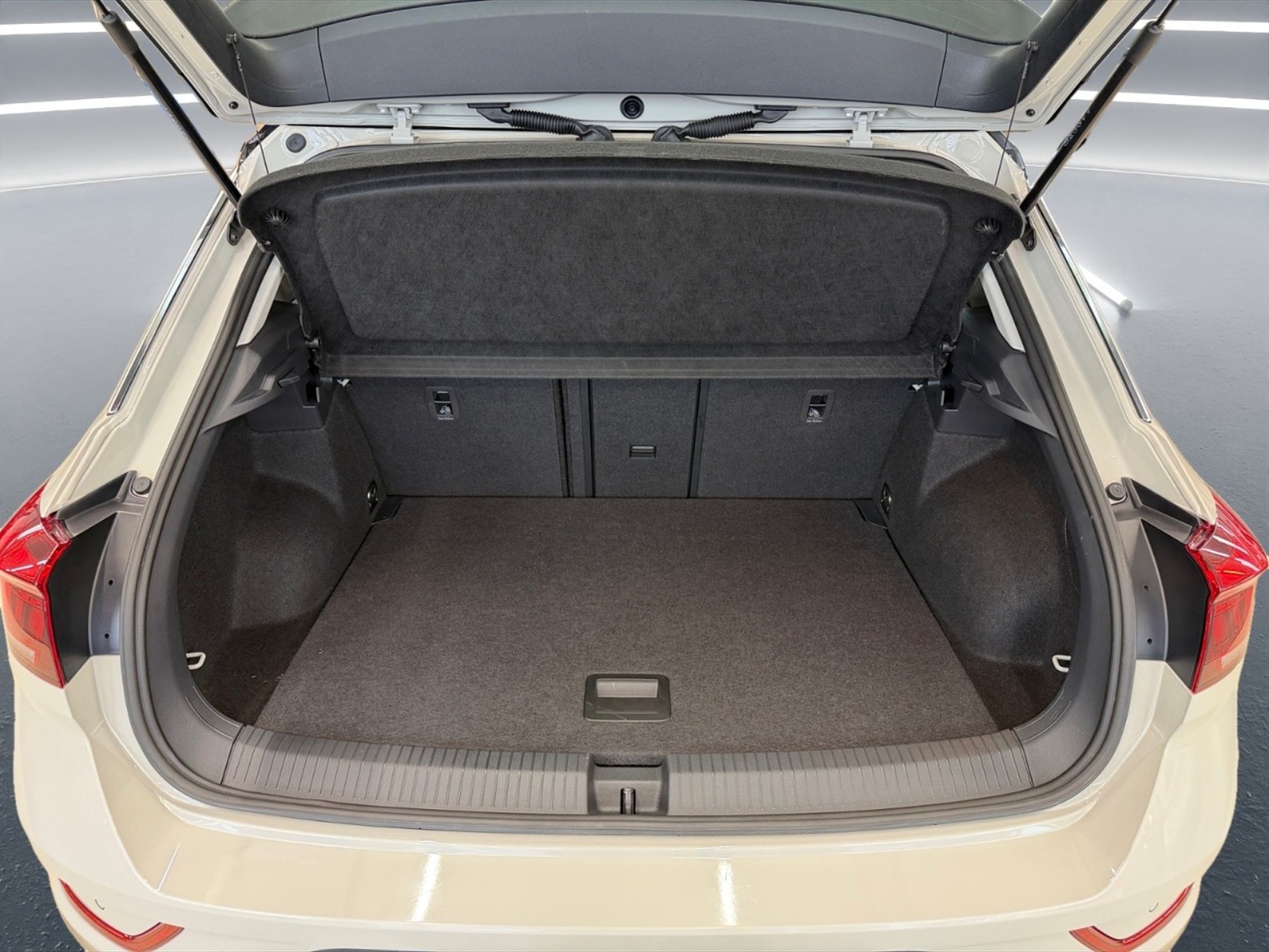 Volkswagen T-Roc 2.0 TDI 150 CV DSG 4Motion, STYLE, Gancio traino - 12