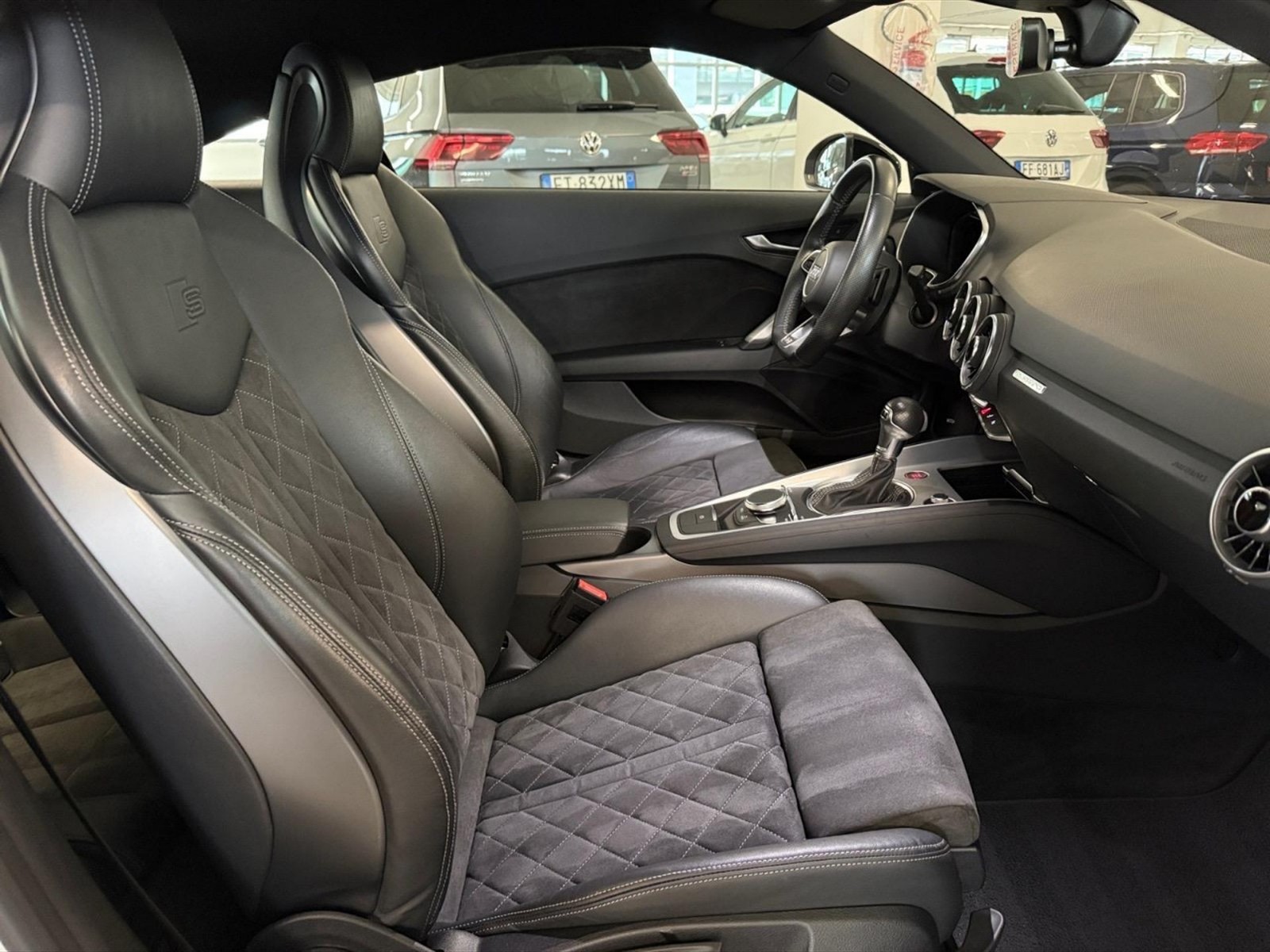 Audi TTS coupe 2.0 tfsi quattro 320cv s-tronic - 8