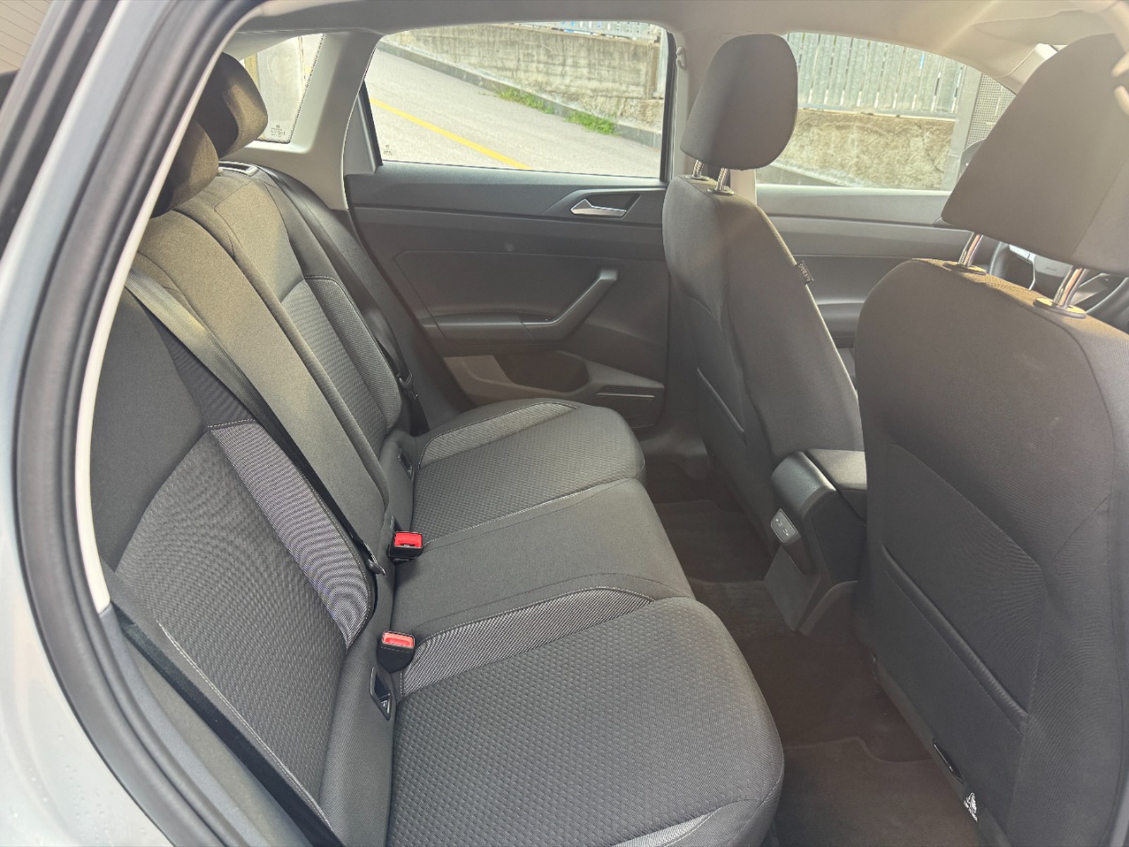 Volkswagen Taigo 1.0 tsi life 115cv - 10