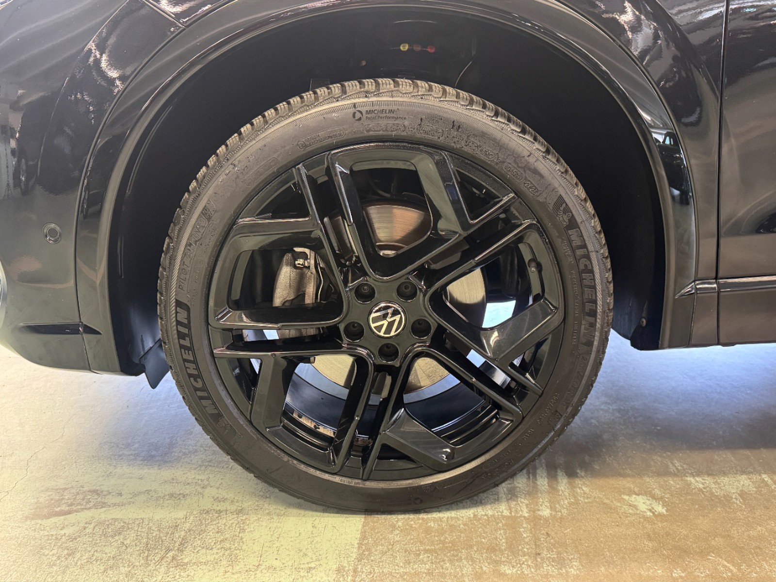 Volkswagen Tiguan 2.0 tdi r-line 4motion 193cv dsg - 24