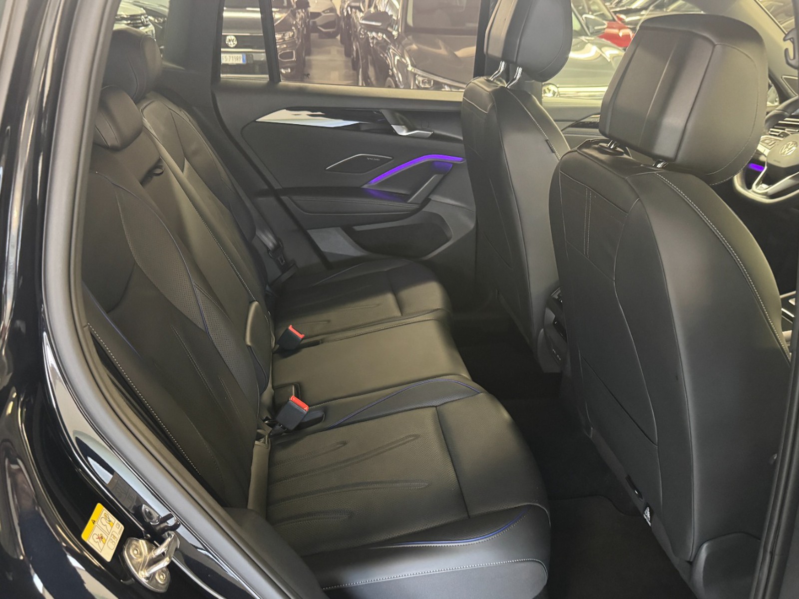 Volkswagen Tiguan 2.0 tdi r-line 4motion 193cv dsg - 10
