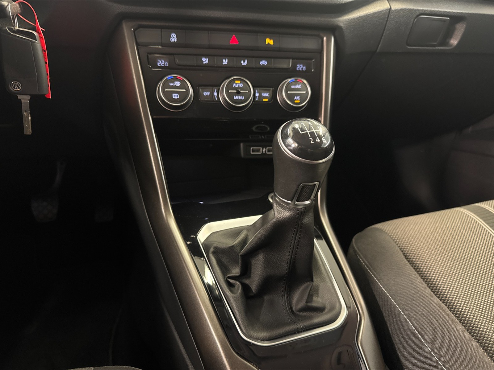 Volkswagen T-Roc 1.0 tsi style 115cv - 19