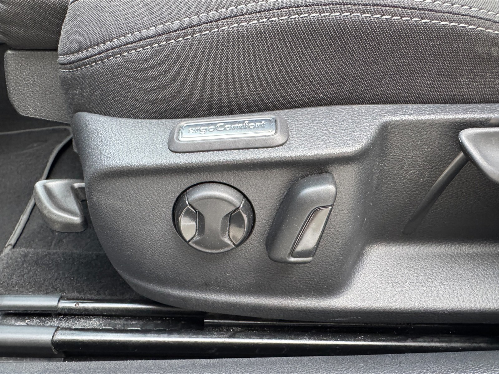 Volkswagen Passat variant 1.5 tsi business 150cv dsg - 19