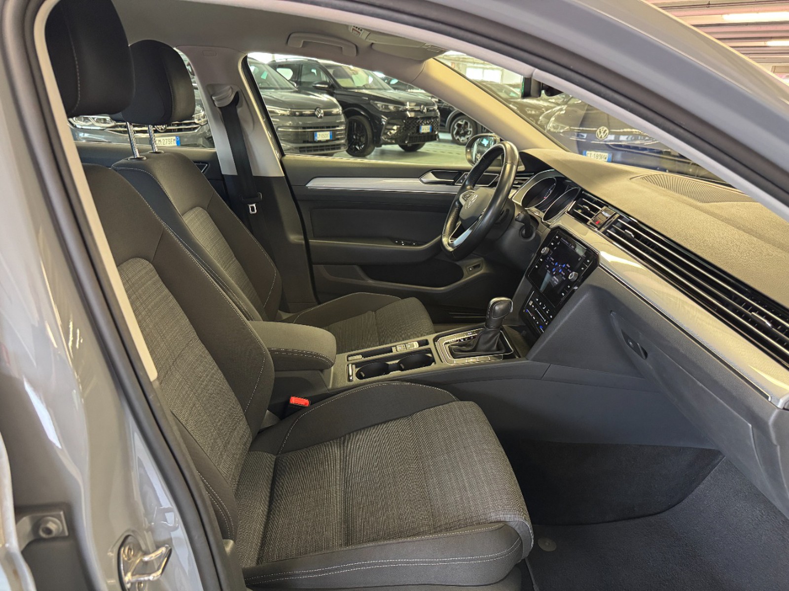 Volkswagen Passat variant 1.5 tsi business 150cv dsg - 9