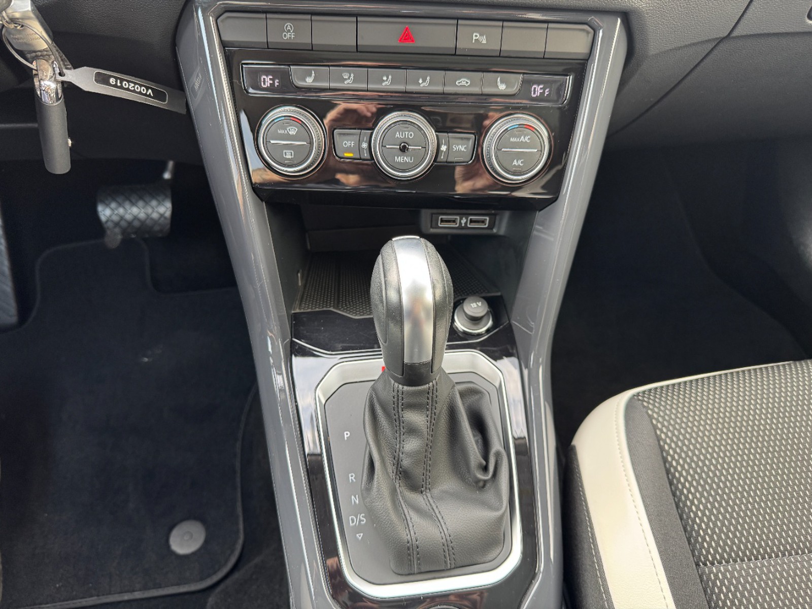 Volkswagen T-Roc 2.0 tdi advanced 4motion dsg - 18