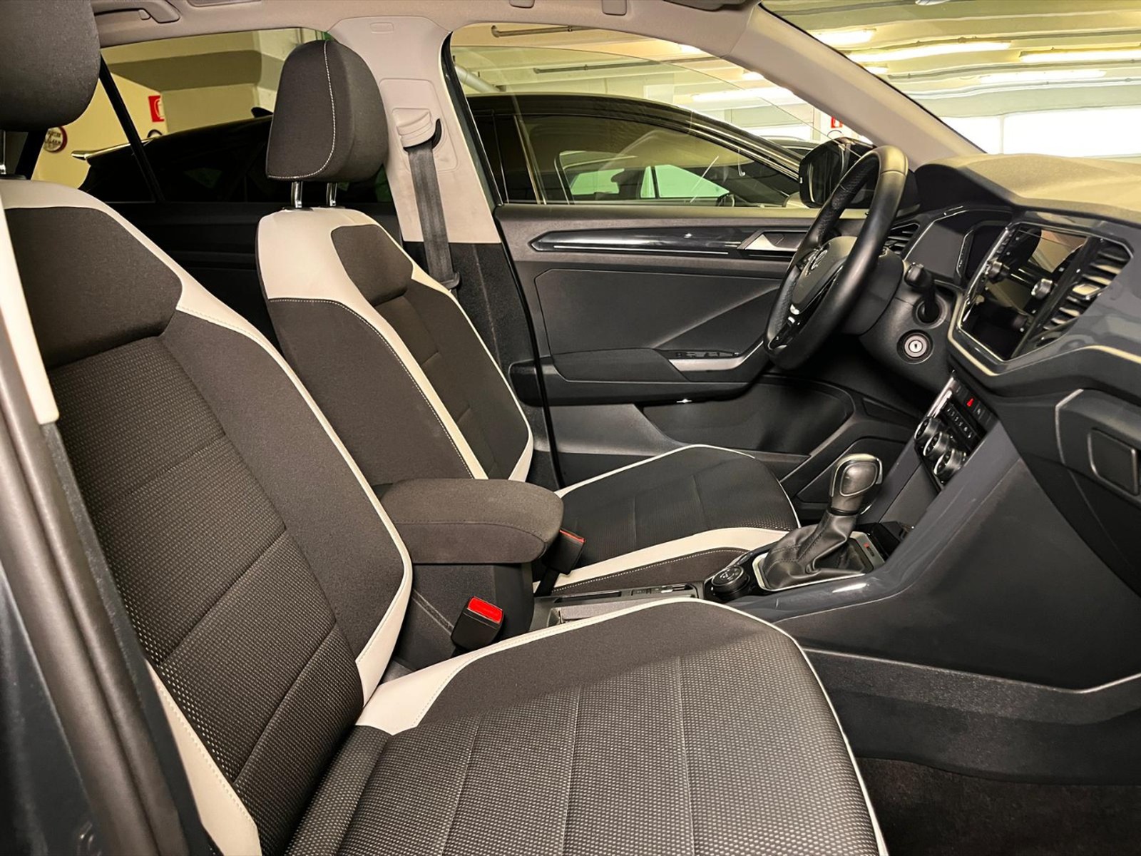 Volkswagen T-Roc 2.0 tdi advanced 4motion dsg - 9