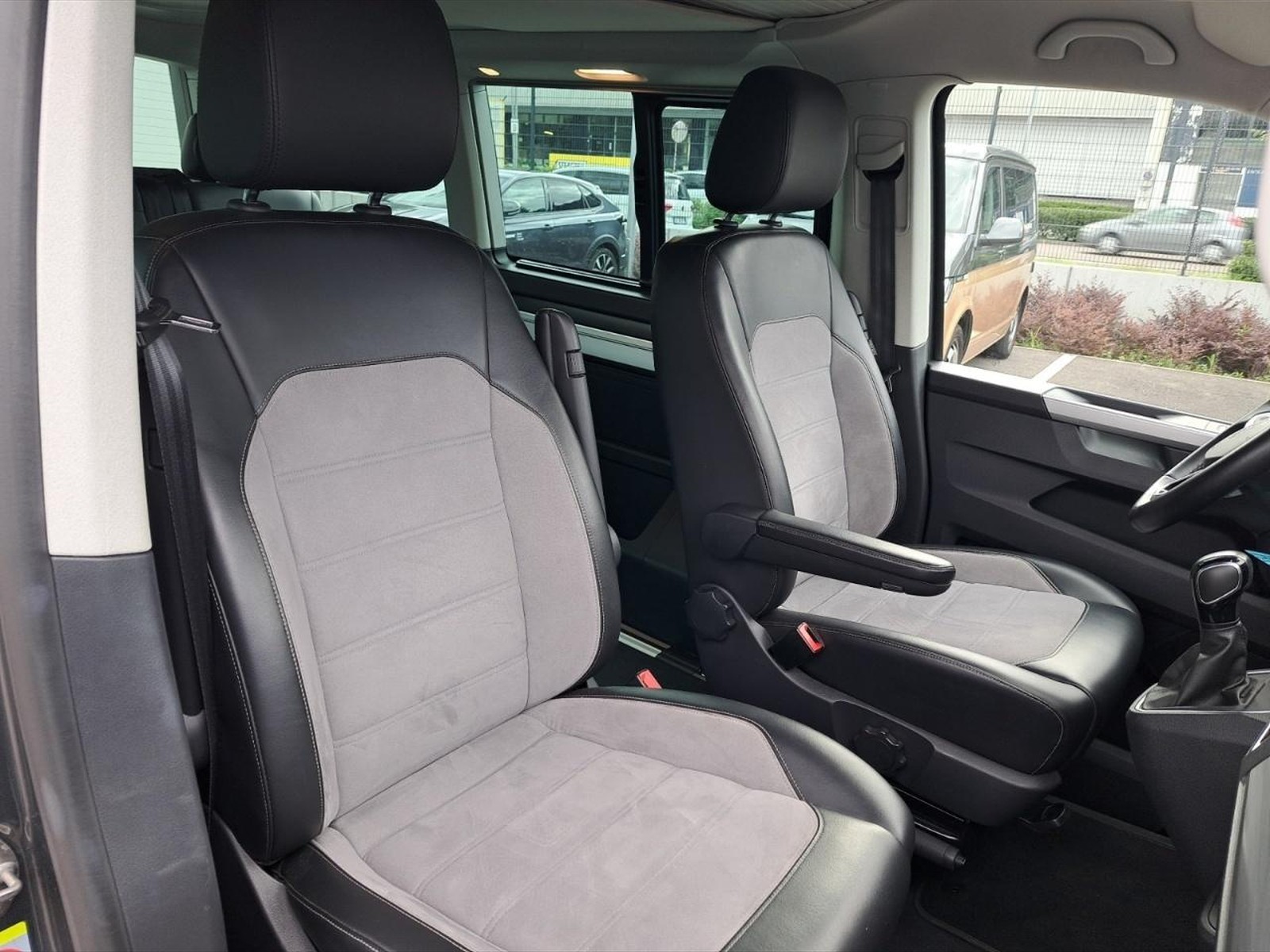 Volkswagen T6.1 Multivan 2.0 tdi comfortline 4motion 150cv 7p.ti - 9