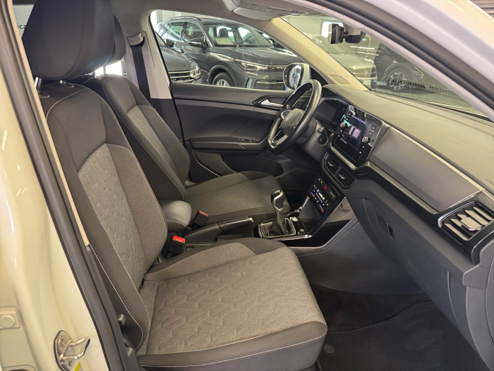 Volkswagen T-Cross 1.0 tsi edition plus 115cv - 9