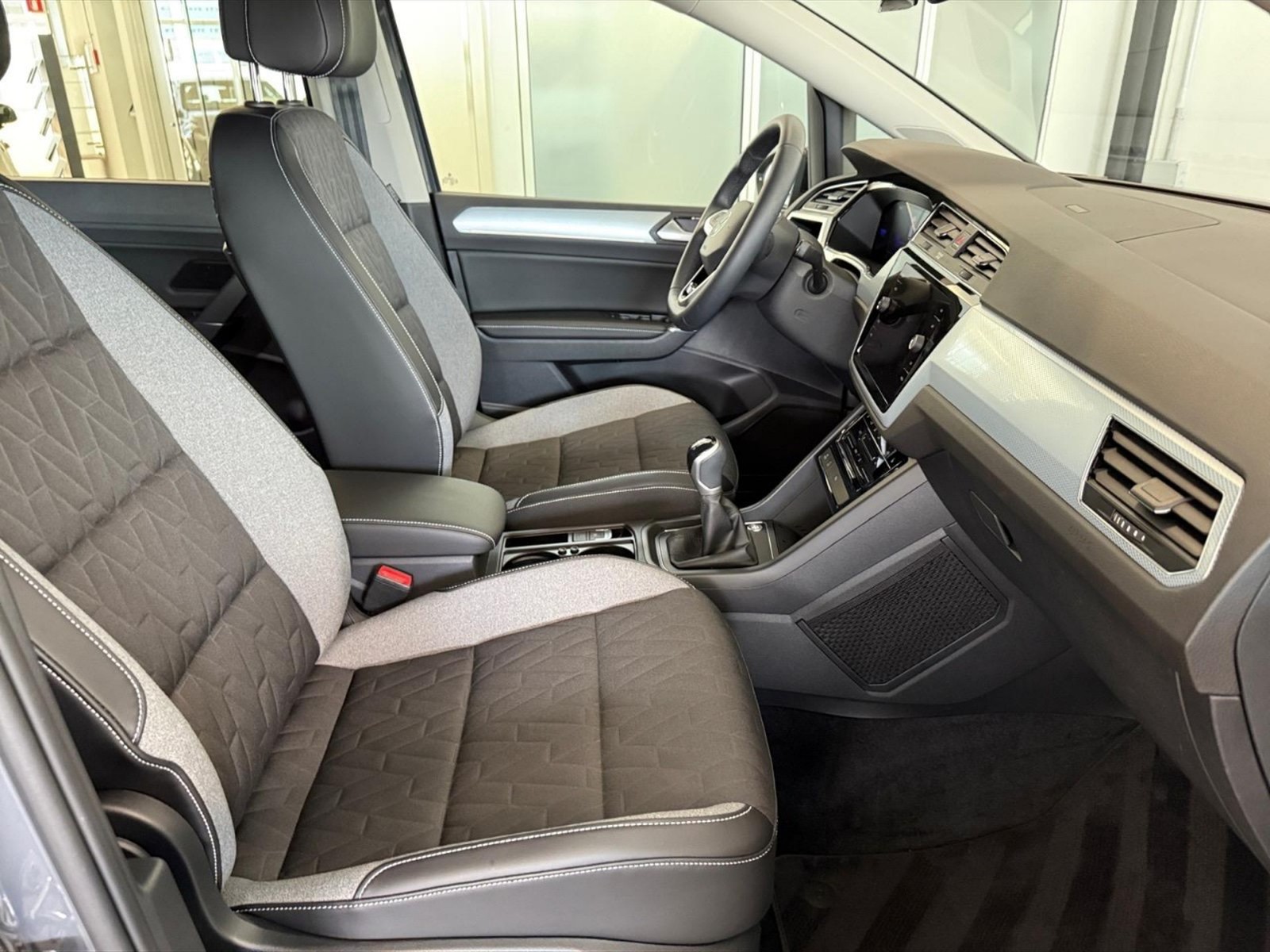 Volkswagen Touran 1.5 tsi business 150cv - 9