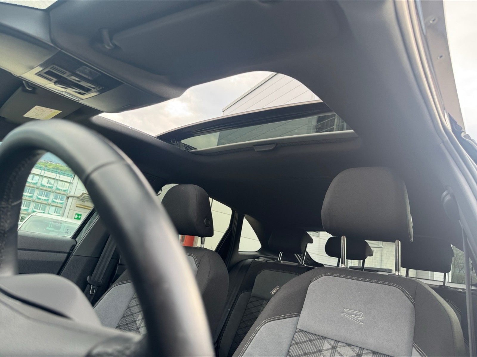 Volkswagen Taigo 1.0 tsi r-line 115cv - 19